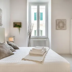 White Ostilia Gasthof