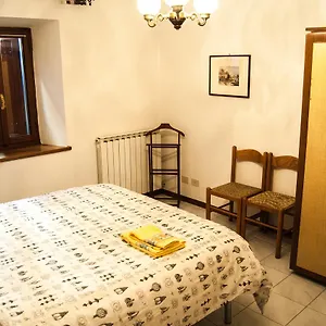 https://la-pietra-antica-albergo-diffuso.it-tuscanyhotel.com