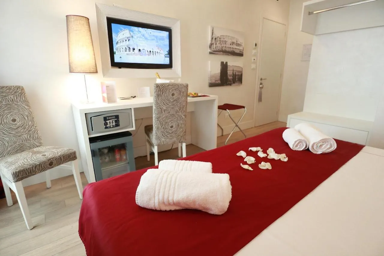 Tullia&Prisca Relais Hotel Rome 2*,